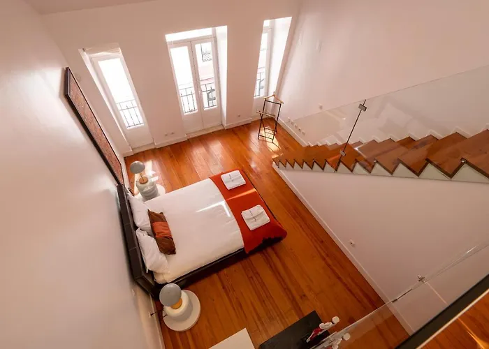 Flh Principe Real Town House *